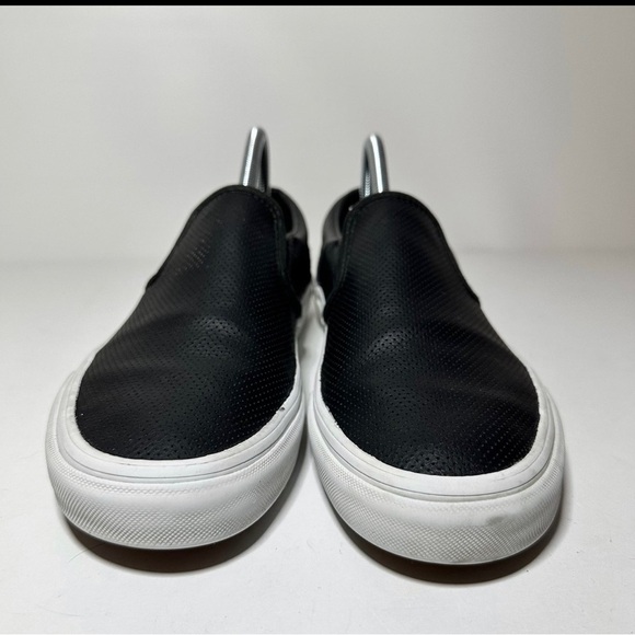 VANS Black Perforate Leather SlipOn skate Shoe 721278 Men 8 Women 9.5 (194 Box23 - Picture 5 of 8
